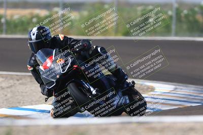 media/Sep-20-2025-TrackDaz (Sat) [[27f0cde673]]/A Group/2pm (Turn 9)/